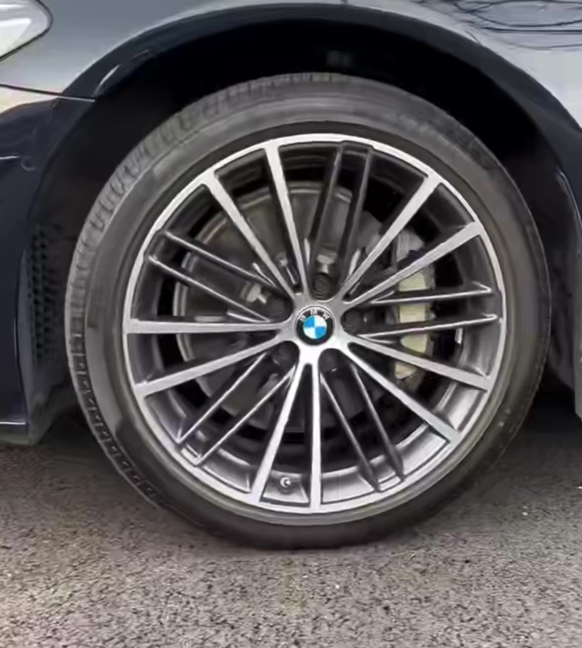 BMW Floating Centre Caps | Fits Most BMW Models | Set of 4